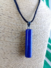 Cargar imagen en el visor de la galería, Colgante Cilindrico Lapislazuli Mod 1
