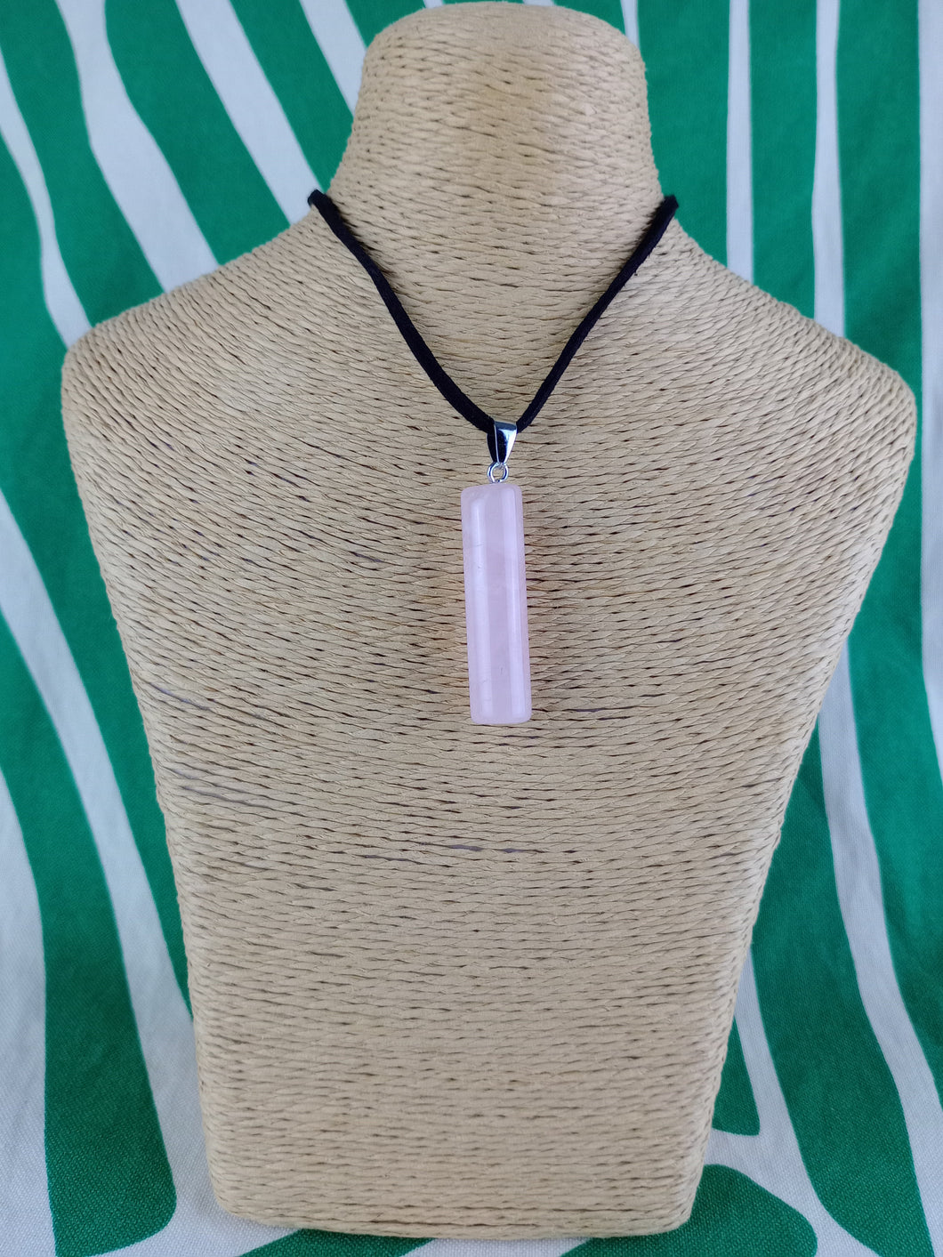 Colgante Cilindrico Cuarzo Rosa Mod. 1