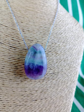 Cargar imagen en el visor de la galería, Colgante Fluorita Tricolor Mod 1
