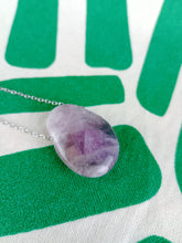 Cargar imagen en el visor de la galería, Colgante Fluorita Morada
