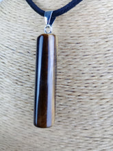 Cargar imagen en el visor de la galería, Colgante Cilindrico Ojo de Tigre Mod 2
