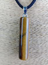 Cargar imagen en el visor de la galería, Colgante Cilindrico Ojo de Tigre Mod 4
