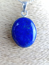 Cargar imagen en el visor de la galería, Colgante Lapislazuli Oval con Plata

