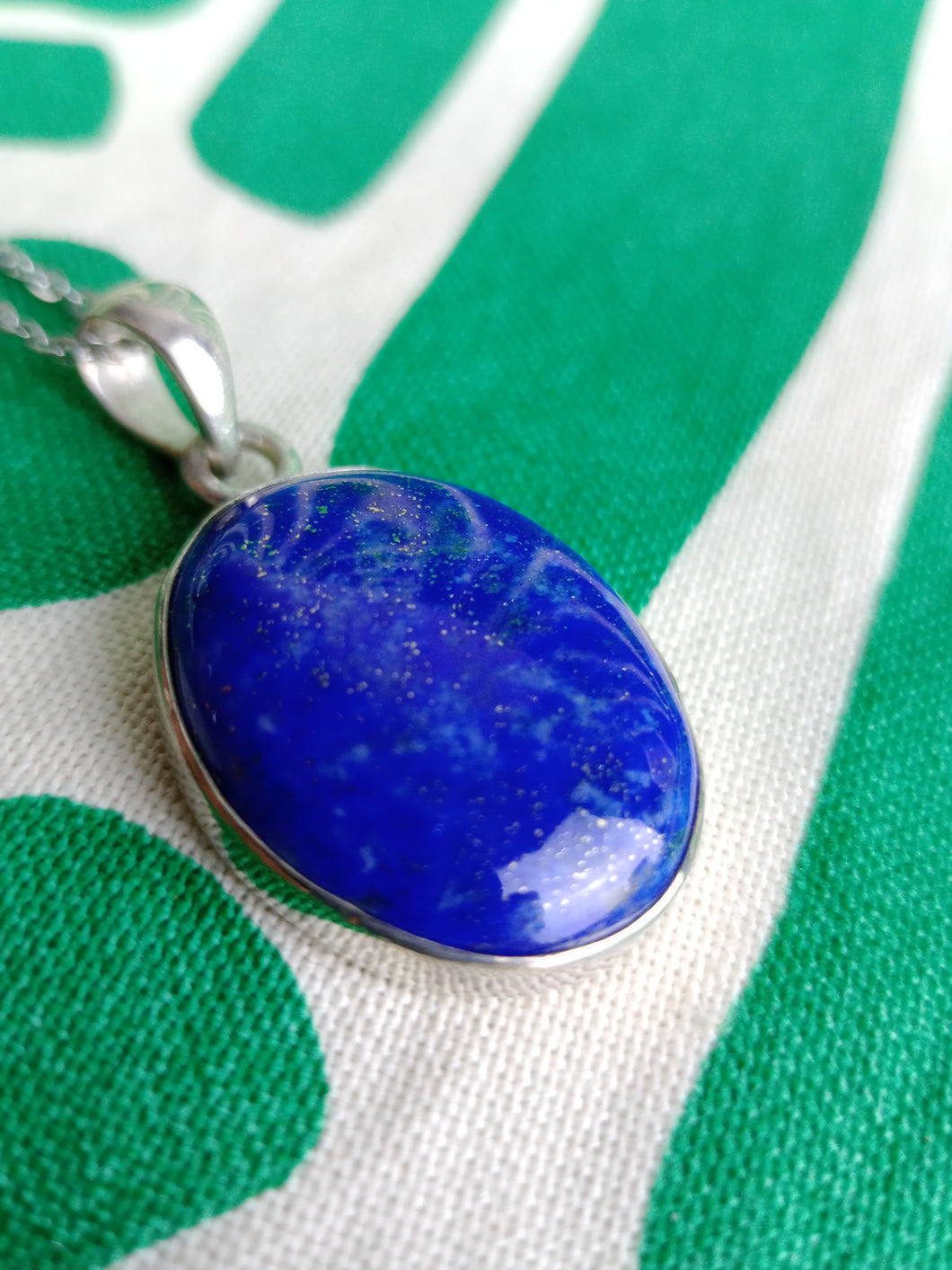 Colgante Lapislazuli Oval con Plata