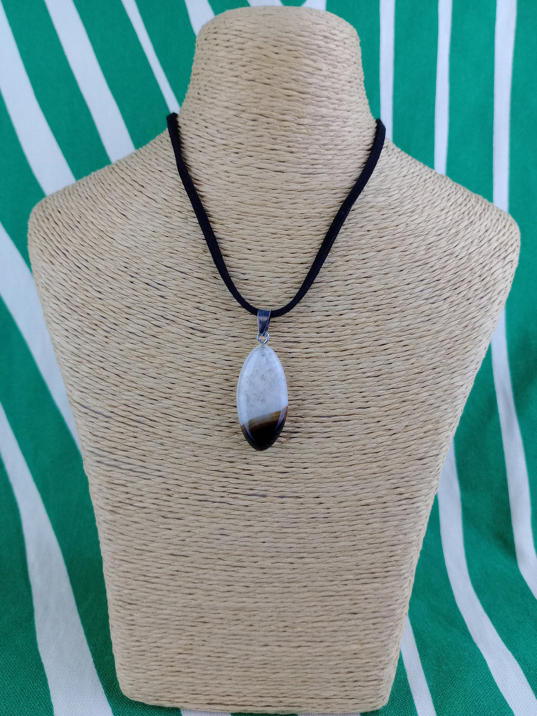 Colgante Agata Blanca y Negra