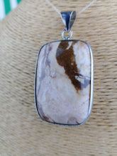 Cargar imagen en el visor de la galería, Colgante Jaspe Chocolate Mod. 2
