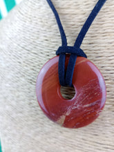 Cargar imagen en el visor de la galería, Colgante Donut Jaspe Rojo 35 mm Mod. 7
