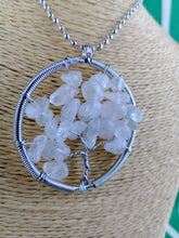 Cargar imagen en el visor de la galería, Colgante Arbol Vida Cuarzo Grande
