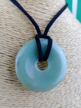 Cargar imagen en el visor de la galería, Colgante Donut Aventurina 35 mm
