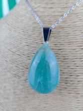 Cargar imagen en el visor de la galería, Colgante Amazonita Lagrima Mod. 1
