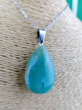 Cargar imagen en el visor de la galería, Colgante Amazonita Lagrima Mod. 1
