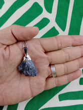 Cargar imagen en el visor de la galería, Colgante Taramita (Escoba de Bruja) Mod. 4
