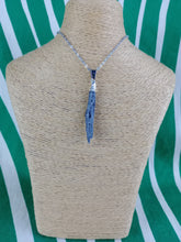 Cargar imagen en el visor de la galería, Colgante Taramita (Escoba de Bruja) Mod. 8
