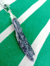 Cargar imagen en el visor de la galería, Colgante Taramita (Escoba de Bruja) Mod. 8
