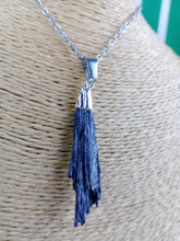 Cargar imagen en el visor de la galería, Colgante Taramita (Escoba de Bruja) Mod. 9
