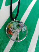 Cargar imagen en el visor de la galería, Colgante Arbol Vida Multicolor Pequeño

