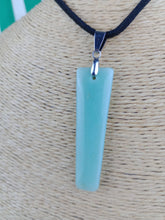 Cargar imagen en el visor de la galería, Colgante Rectangular Aventurina
