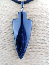 Cargar imagen en el visor de la galería, Colgante Punta Flecha Ágata Negra Mod. 2

