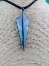 Cargar imagen en el visor de la galería, Colgante Punta Flecha Ágata India Mod. 2

