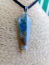 Cargar imagen en el visor de la galería, Colgante Punta Flecha Ágata India Mod. 3
