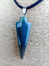 Cargar imagen en el visor de la galería, Colgante Punta Flecha Ágata India Mod. 5

