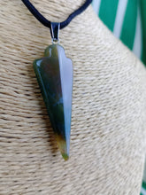 Cargar imagen en el visor de la galería, Colgante Punta Flecha Ágata India Mod. 8
