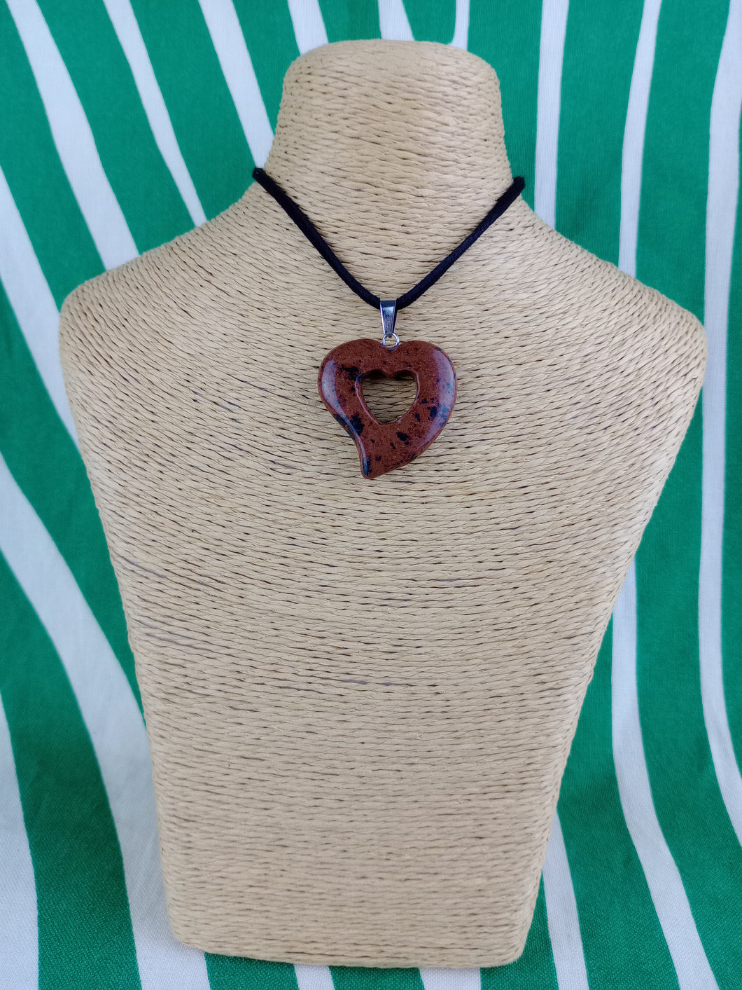 Colgante Corazon Tallado Obsidiana Caoba Mod 5