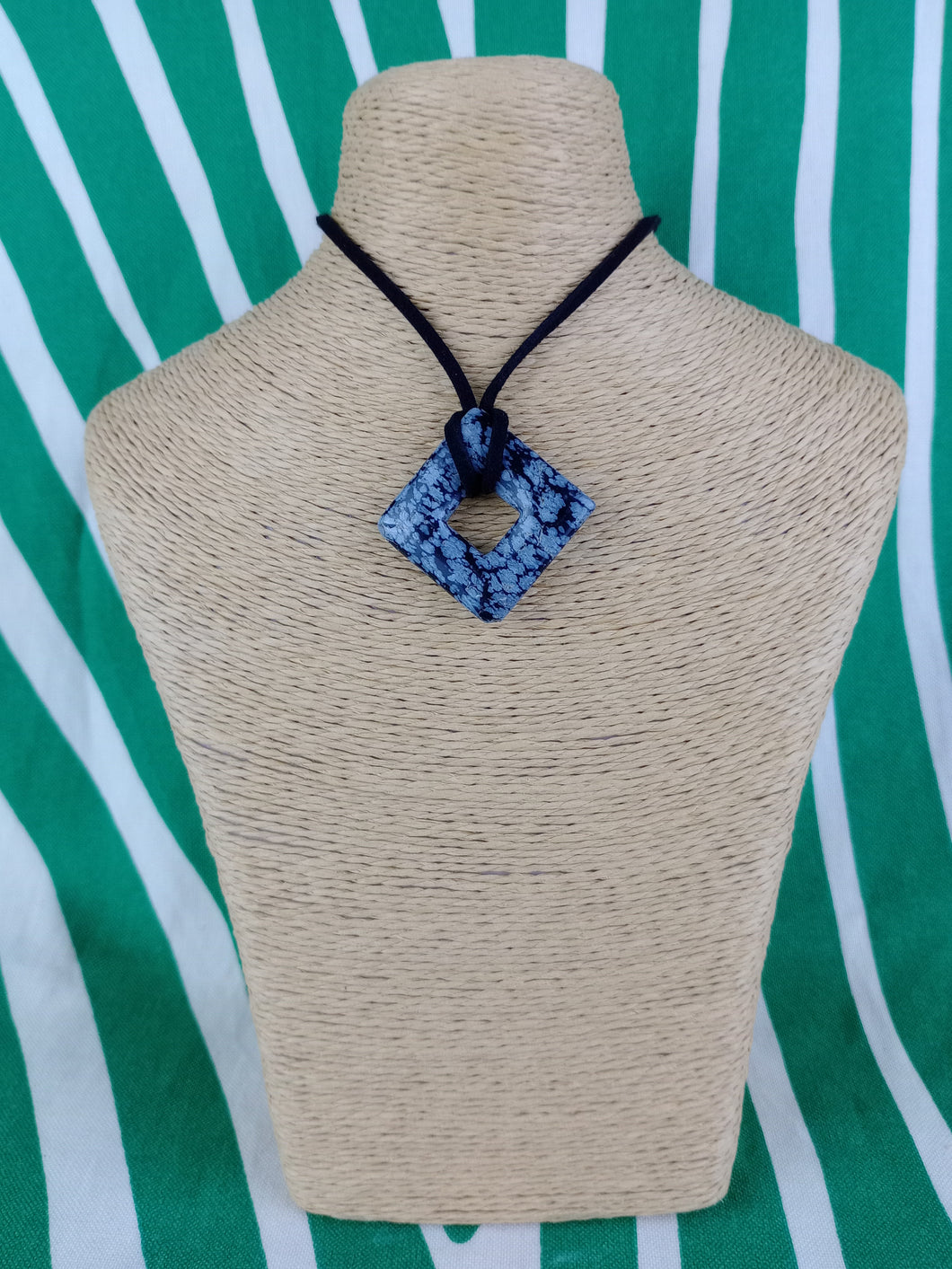 Colgante Rombo Obsidiana Nevada Mod. 1