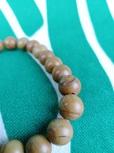 Cargar imagen en el visor de la galería, Pulsera Elástica Jaspe Madera 8 mm
