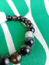 Cargar imagen en el visor de la galería, ﻿Pulsera Elástica Ágata Cafe 8 mm
