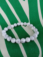Cargar imagen en el visor de la galería, ﻿Pulsera Elástica Howlita 8 mm
