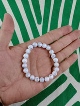 Cargar imagen en el visor de la galería, ﻿Pulsera Elástica Howlita 8 mm
