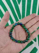 Cargar imagen en el visor de la galería, Pulsera Elástica Crisocola 8 mm
