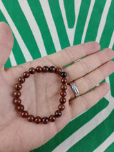 Cargar imagen en el visor de la galería, Pulsera Elástica Obsidiana Caoba 8 mm
