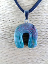 Cargar imagen en el visor de la galería, Colgante Herradura Agata India
