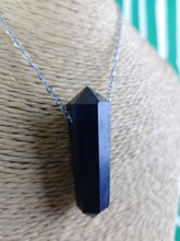 Cargar imagen en el visor de la galería, Colgante Shunguita Biterminado
