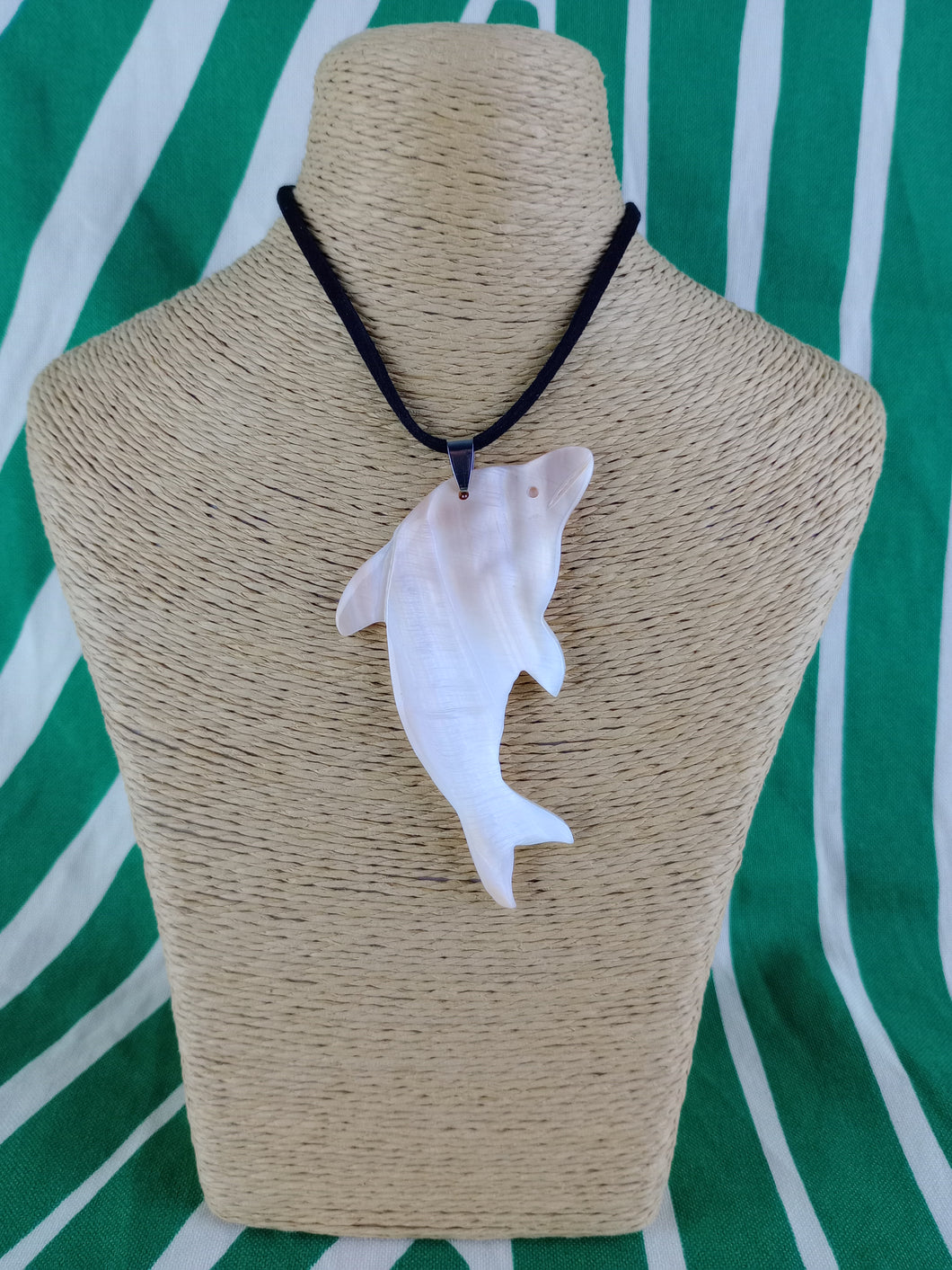 Colgante Delfín Nacar