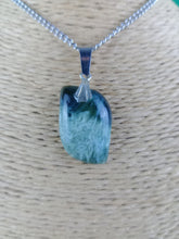Cargar imagen en el visor de la galería, Colgante Serafinita Mod. 2
