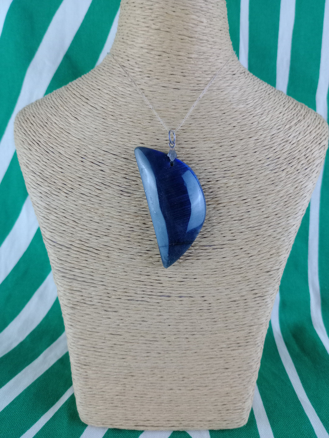 Colgante Luna Espectrolita o Labradorita