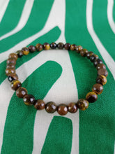 Cargar imagen en el visor de la galería, Pulsera Ojo de Tigre 6 mm Facetada
