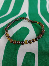 Cargar imagen en el visor de la galería, Pulsera Ojo De Tigre 4 mm
