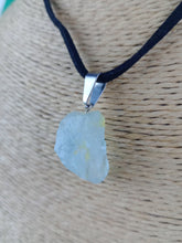 Cargar imagen en el visor de la galería, Colgante Aguamarina Bruto Mod. 1
