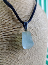 Cargar imagen en el visor de la galería, Colgante Aguamarina Bruto Mod. 1
