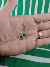 Cargar imagen en el visor de la galería, Pendientes Esmeralda Plata Estilo Etnico
