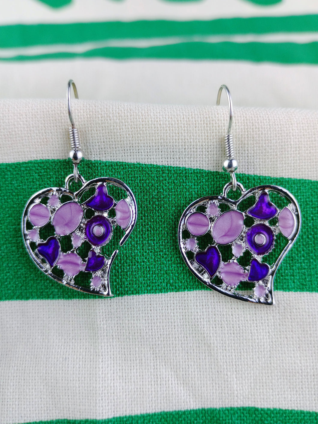 Pendientes Corazones Esmaltados Morados
