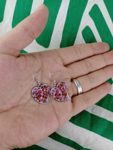Cargar imagen en el visor de la galería, Pendientes Corazones Esmaltados Rojos
