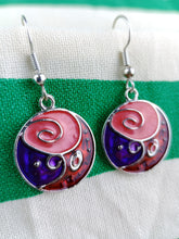 Cargar imagen en el visor de la galería, Pendientes Gaudi Circulo Tricolor Rojo/Morado
