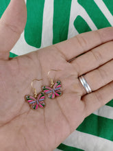 Cargar imagen en el visor de la galería, Pendientes Mariposa Color
