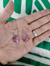 Cargar imagen en el visor de la galería, Pendientes Gaudi Hojas Rojas Bicolor
