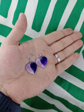 Cargar imagen en el visor de la galería, Pendientes Gaudi Corazones Morados
